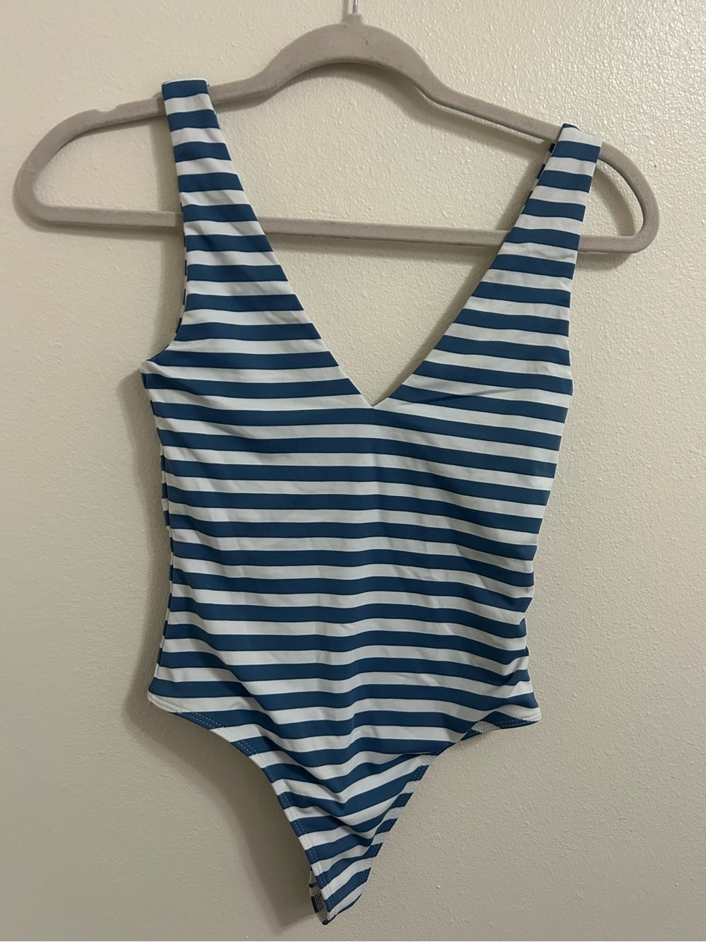 Babaton blue and white striped vneck bodysuit